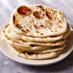 Curry pinch South Asian flavors - Flaky Paratha