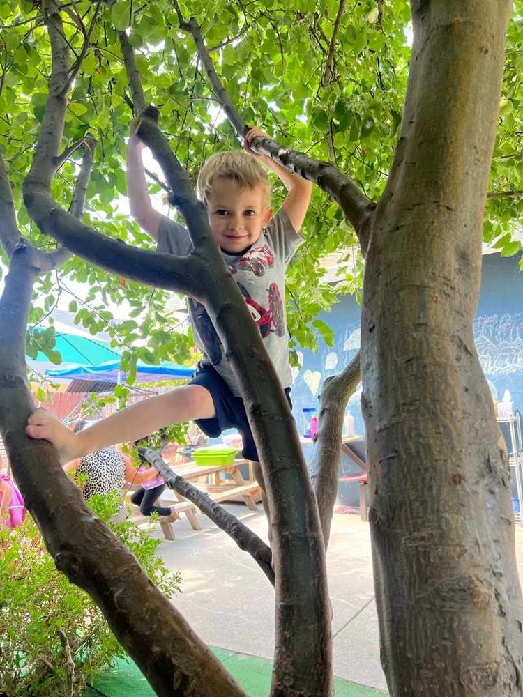 Caring Connection Children's Center - childcare center in West Sacramento, CA