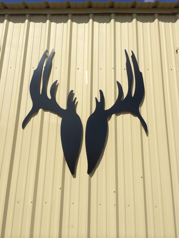 Hoof & Horn - taxidermy in Glen Rose, TX