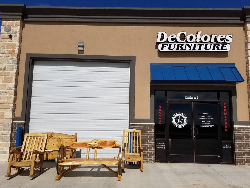 DE COLORES CUSTOM & FURNITURE 2614 130th St, Lubbock, Texas