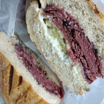 Food Basket - Pastrami on sourdough with pickles - Delis Near Me - Vallejo, California Food Basket - Pastrami on sourdough with pickles - Delis Near Me - Vallejo, California