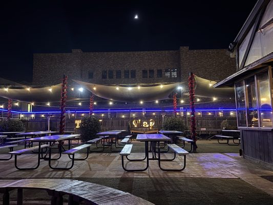 Blackbird Tavern by null