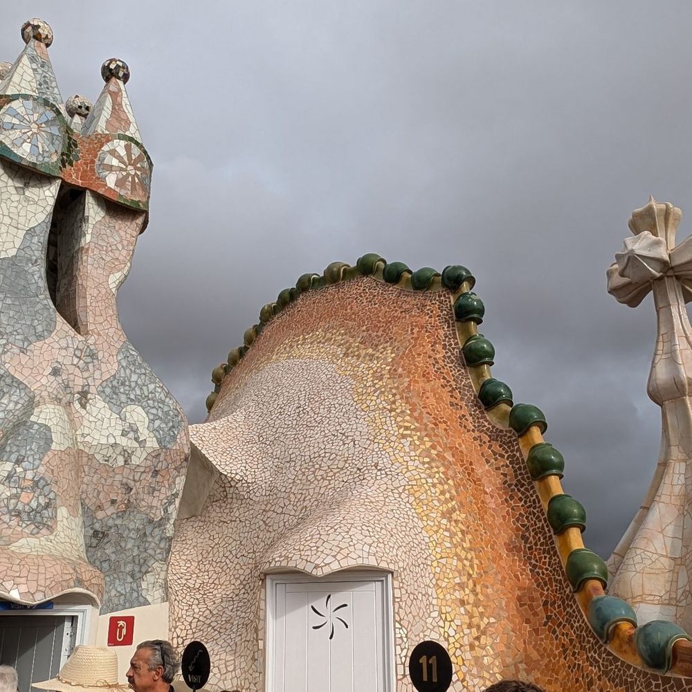 Casa Batlló - Landmarks & Historical Buildings Near Me - Barcelona, B Casa Batlló - Landmarks & Historical Buildings Near Me - Barcelona, B