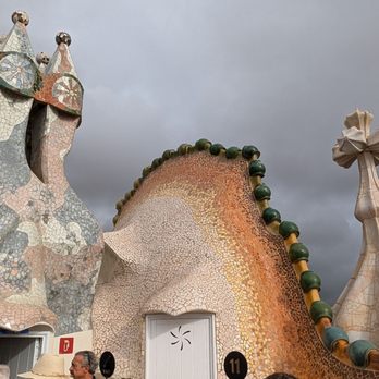 Casa Batlló - Landmarks & Historical Buildings Near Me - Barcelona, B Casa Batlló - Landmarks & Historical Buildings Near Me - Barcelona, B