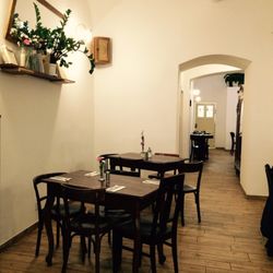 Čistý stůl - Very clean and cozy