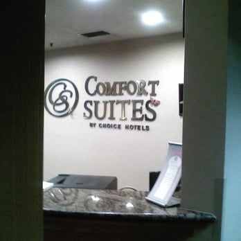 Comfort Suites - Hotels Near Me - Clackamas, Oregon