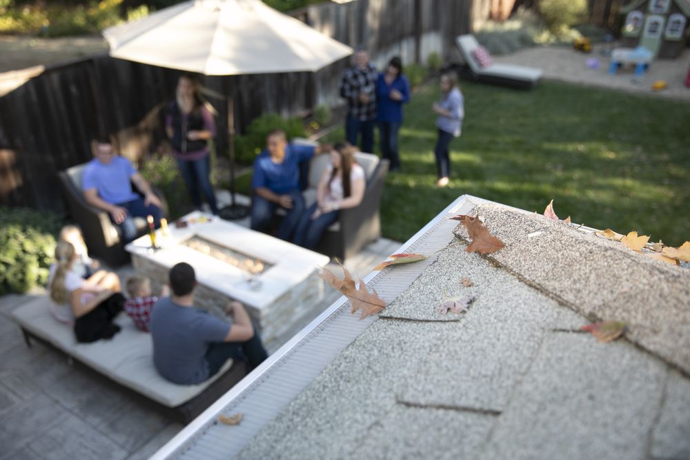 Slide of Gutterglove