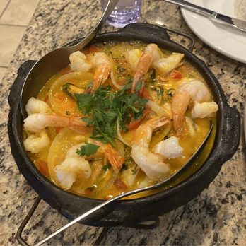 Muqueca Restaurant - Shrimp and Mussel Moqueca - Latin American Near Me - Cambridge, Massachusetts