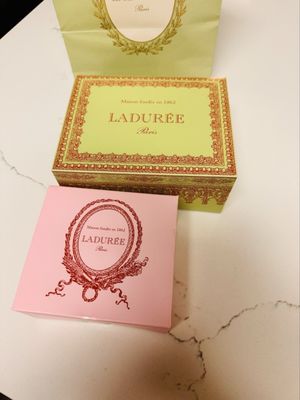 Ladurée by null