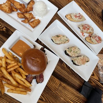 Hana Koa Brewing - Bbq burger. Chicken tenders, eggplant and marlin toasts. All good! Toasts could be less charred and also crisper. Bread tasted old. - Breweries Near Me - Honolulu, Hawaii