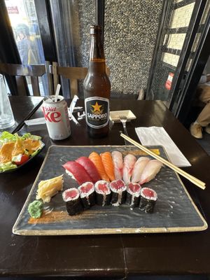 Akimoto Sushi by null