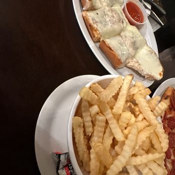 EVELYN’S BIG ITALIAN PIZZERIA & RISTORANTE - Updated March 2026 - 537 ...