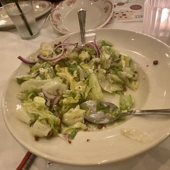 Maggiano's Little Italy - Maggiano's Salad - Italian Near Me - Hackensack, New Jersey Maggiano's Little Italy - Maggiano's Salad - Italian Near Me - Hackensack, New Jersey