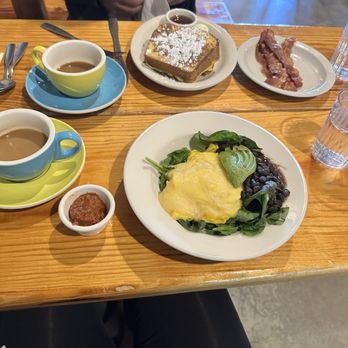 The Wolf Cafe - Breakfast bowl, French toast and French press coffee - Coffee & Tea Near Me - Ballwin, Missouri