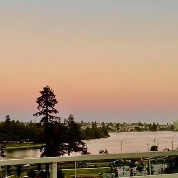 The Overlook - Sunset on the rooftop - Venues & Event Spaces Near Me - Oakland, California