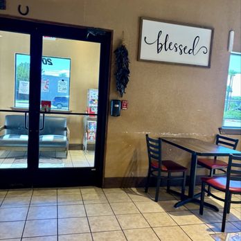 El Taco Tejano Cafe - Inside - Mexican Near Me - Seguin, Texas El Taco Tejano Cafe - Inside - Mexican Near Me - Seguin, Texas