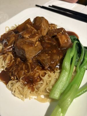 Deer Garden Signatures Soupe et Nouilles Restaurant by null