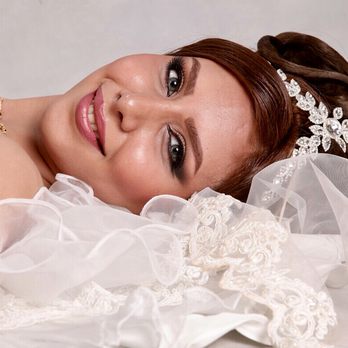 Azi Beautique - Bridal makeup - Hair Salons Near Me - Plano, Texas Azi Beautique - Bridal makeup - Hair Salons Near Me - Plano, Texas