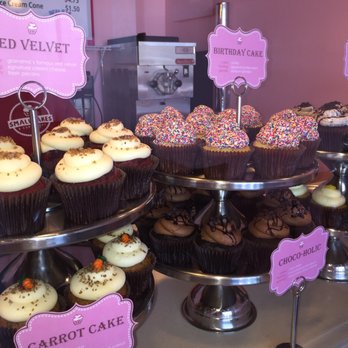 SmallCakes - A Cupcakery - CAKE! - Cupcakes Near Me - Destin, Florida