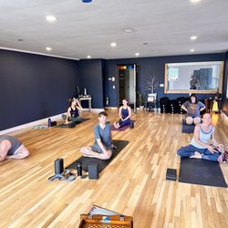 Gandiva Yoga - Gettin' ready to move!