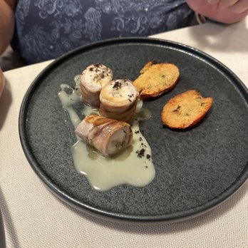 Ristorante I Sette Consoli - Rabbit porchetta - Wine Bars Near Me - Orvieto, TR Ristorante I Sette Consoli - Rabbit porchetta - Wine Bars Near Me - Orvieto, TR