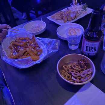 JJAN - Gastropubs Near Me - Los Angeles, California JJAN - Gastropubs Near Me - Los Angeles, California