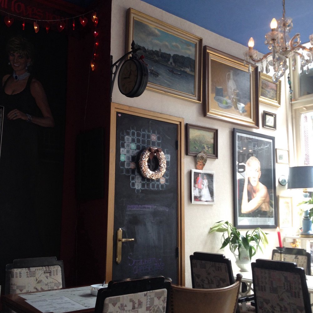 Scallywags - Breakfast & Brunch Near Me - Den Haag, ZH Scallywags - Breakfast & Brunch Near Me - Den Haag, ZH