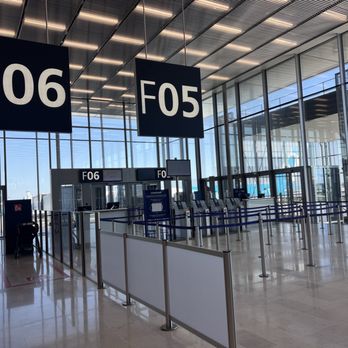 Terminal Sud Orly Airport - 5/27/26 FYI. We got her too early. - Airport Terminals Near Me - Orly, 94