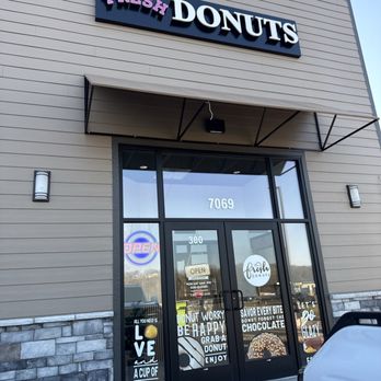 Fresh Donuts - Donuts Near Me - Parkville, Missouri Fresh Donuts - Donuts Near Me - Parkville, Missouri