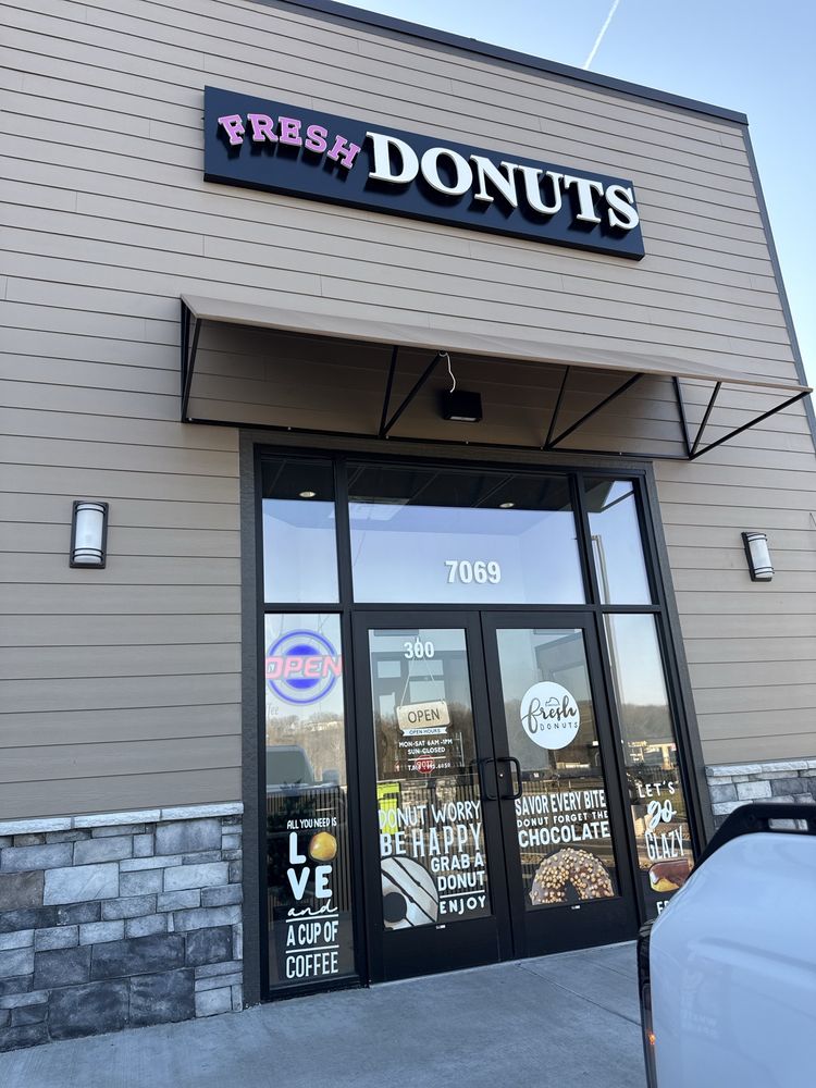 Fresh Donuts Logo