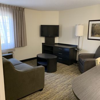 Sonesta Simply Suites Hampton Coliseum - Hotels Near Me - Hampton, Virginia Sonesta Simply Suites Hampton Coliseum - Hotels Near Me - Hampton, Virginia