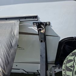 Leach Camper Sales - Broken cover and hole not repaired