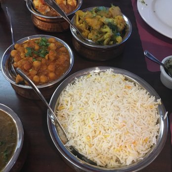 Royal Indian Cuisine - Indian Near Me - Auburn, California