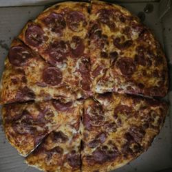 Liola's Pizzeria - Large Pepperoni - $15.50