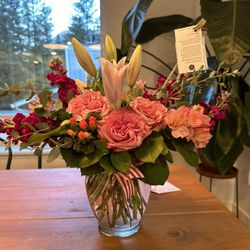 Down to Earth Flowers - Beautiful flower delivery!