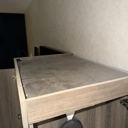 Holiday Inn Express & Suites Bowling Green - Dust