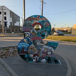 Ampersand Sculpture - Ampersand Sculpture, Joplin