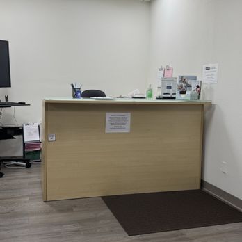 Sonus Hearing Care Professionals - Receptionist counter - Audiologist Near Me - Placentia, California