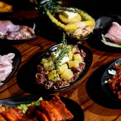 MeatUp Korean BBQ & Bar