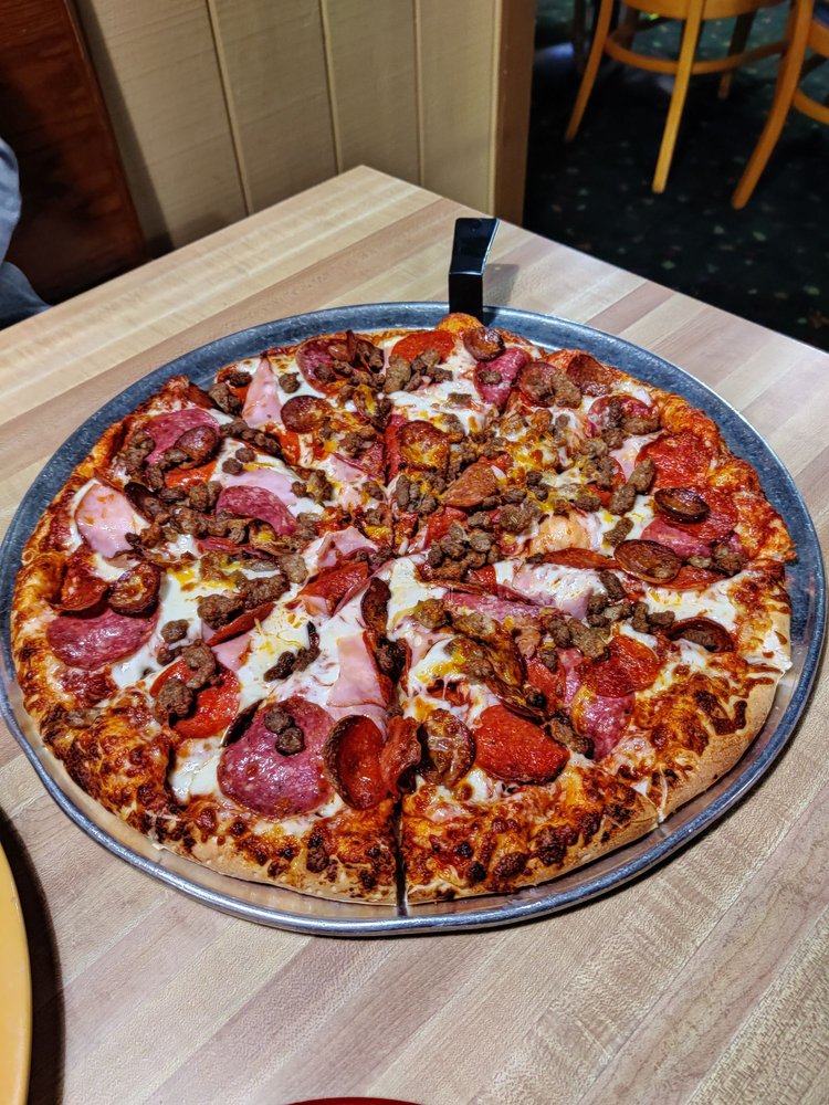 STRAW HAT PIZZA 68 Photos & 124 Reviews 6522 E Spring St, Long