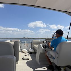 CB Pontoon Rentals & Cruises