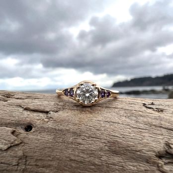 Miller's Jewelry - 14-karat Yellow Gold Engagement Ring with Diamond Center and Four Montana Yogo Sapphires (from our Huckleberry Collection) - Jewelry Near Me - Bozeman, Montana Miller's Jewelry - 14-karat Yellow Gold Engagement Ring with Diamond Center and Four Montana Yogo Sapphires (from our Huckleberry Collection) - Jewelry Near Me - Bozeman, Montana