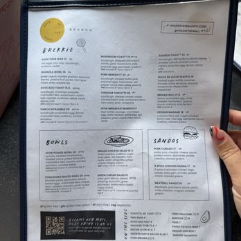 Hole In The Wall - FiDi - Breakfast & Brunch Near Me - New York, New York