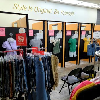 Plato's Closet - Wesley Chapel - June 2021 - Used, Vintage & Consignment Near Me - Wesley Chapel, Florida Plato's Closet - Wesley Chapel - June 2021 - Used, Vintage & Consignment Near Me - Wesley Chapel, Florida