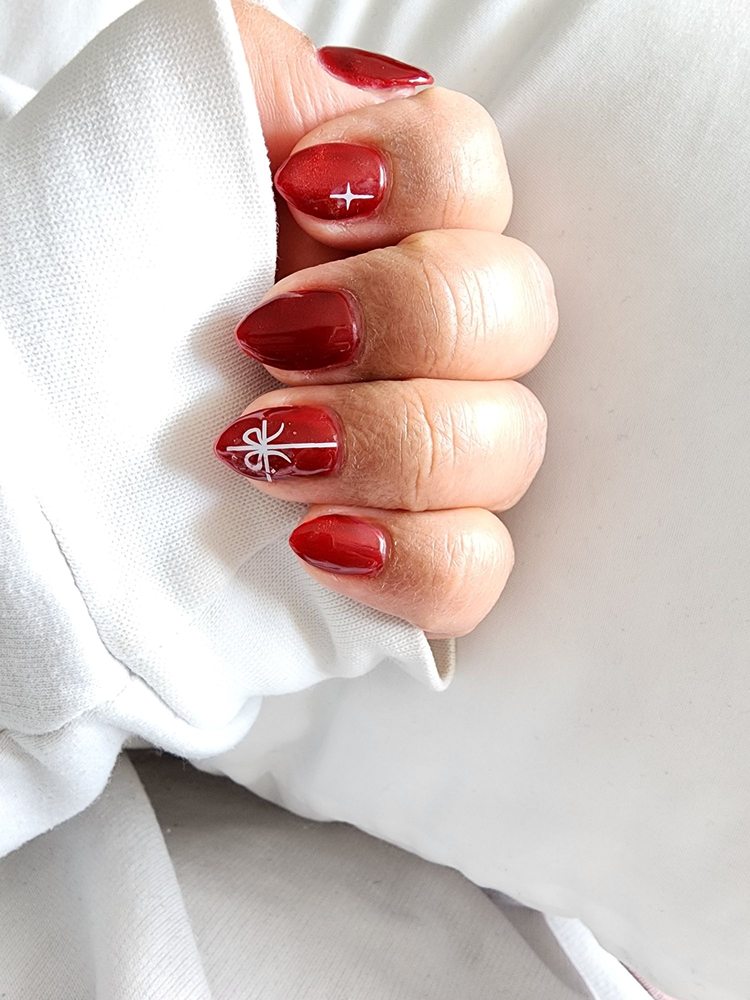 ToBe Nails & Spa Logo