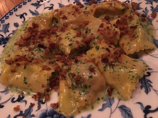 Tail Up Goat by null