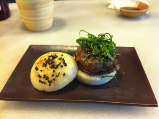 Dos Palillos by null