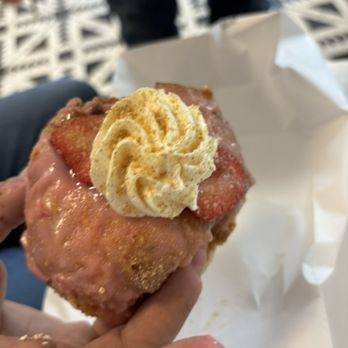 Parlor Doughnuts - Donuts Near Me - San Antonio, Texas