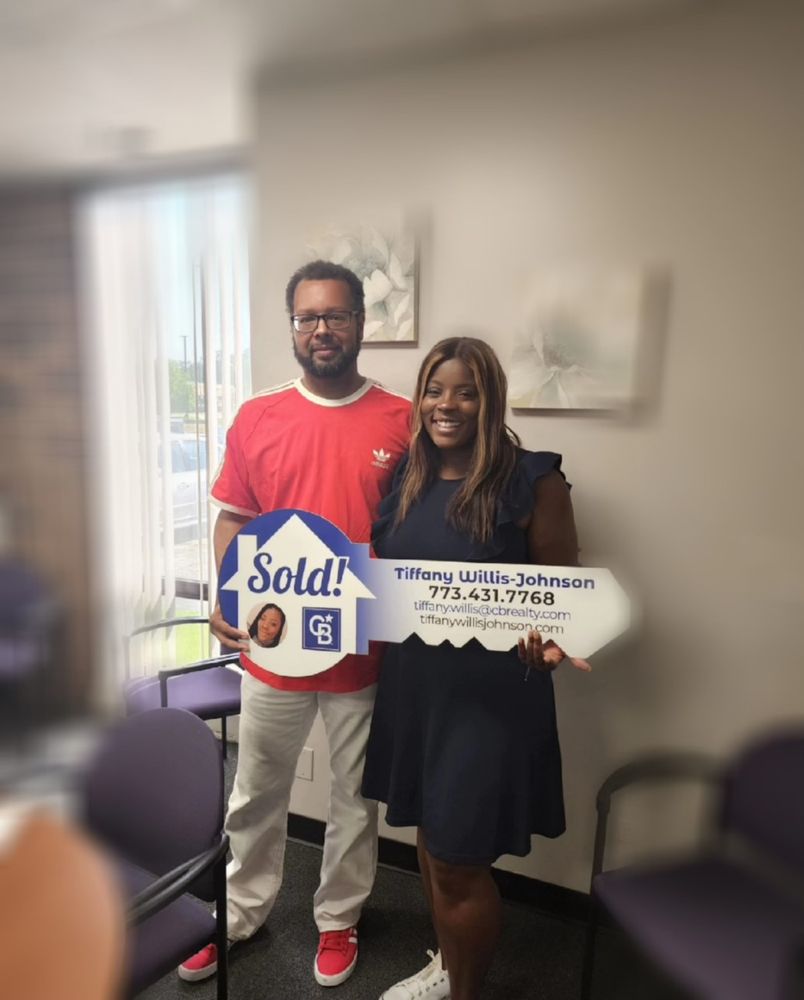 TIFFANY WILLIS COLDWELL BANKER Updated July 2024 37 Photos 14225 S 95th Ave, Orland Park