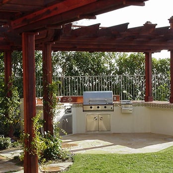 Native Concepts Landscape & Design - Outdoor Kitchen & Pergola (Pacific Palisades) - Landscaping Near Me - Malibu, California